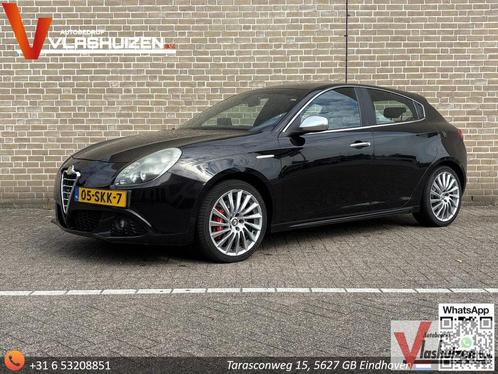 Alfa Romeo Giulietta 1.6 JTDm Distinctive | Leder/Alcantara, Auto's, Alfa Romeo, Bedrijf, Giulietta, ABS, Airbags, Alarm, Centrale vergrendeling