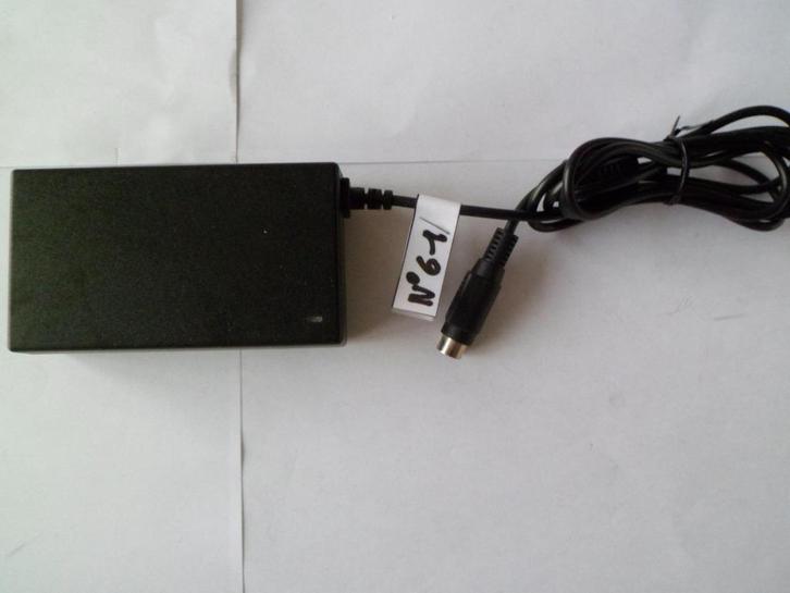 Chargeur adaptateur secteur FSP Group 100-240VAC=>12.0VDC/5., TV, Hi-fi & Vidéo, Chargeurs, Comme neuf, Enlèvement ou Envoi