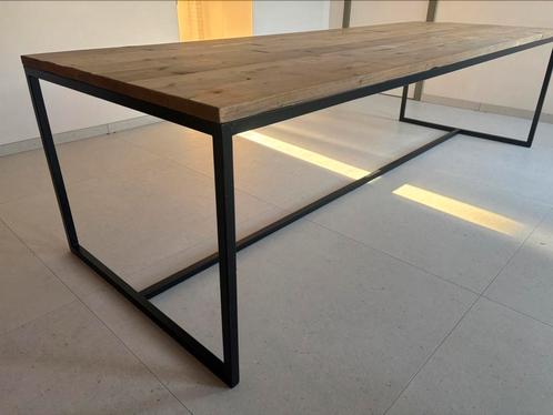 Eettafel steigerhout, zwart stalen onderstel 280x100, Huis en Inrichting, Tafels | Eettafels, Zo goed als nieuw, 50 tot 100 cm
