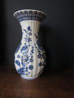 Vase en céramique italienne, Antiquités & Art, Antiquités | Céramique & Poterie, Enlèvement ou Envoi