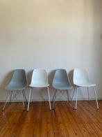 4 chairs, Huis en Inrichting, Stoelen, Ophalen, Zo goed als nieuw, Wit, Vier