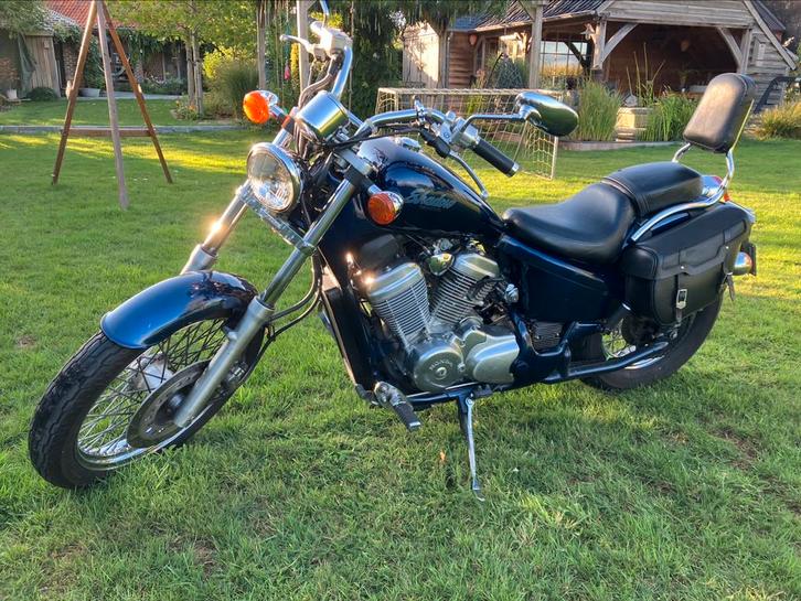 Honda Shadow VT600C Oldtimer motor, Motoren, Motoren | Honda, Particulier, Chopper, 4 cilinders, Minimaal motorrijbewijs A2, Sportuitlaat