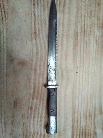 Vends baïonnette allemande k98 dents de scie beschikbaar voor biedingen