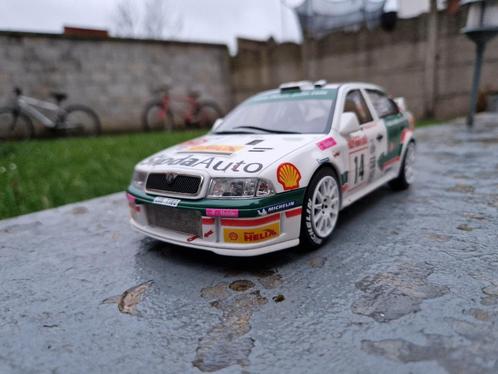 SKODA Octavia WRC - Rallye Monte Carlo 2003 - PRIX : 119€, Hobby & Loisirs créatifs, Voitures miniatures | 1:18, Neuf, Voiture