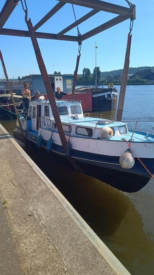 Nederlandse superster, Watersport en Boten, Motorboten en Motorjachten, Gebruikt, Staal, 6 tot 9 meter, Diesel, Binnenboordmotor