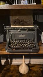 Underwood antieke typemachine, Ophalen