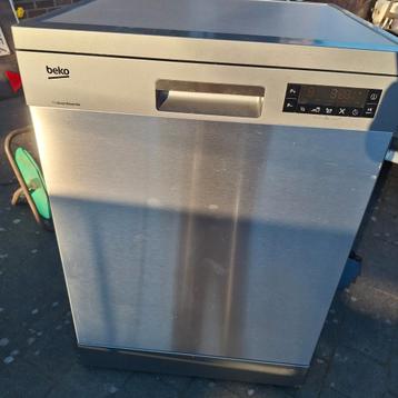 Beko vaatwasser voor onderdelen of herstellen beschikbaar voor biedingen