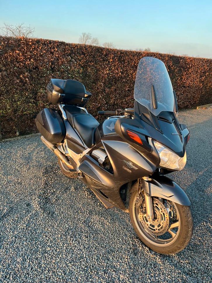 Honda Pan Eurpean st1300, Motoren, Motoren | Honda, Particulier, Toermotor, meer dan 35 kW, 4 cilinders, Minimaal motorrijbewijs A2