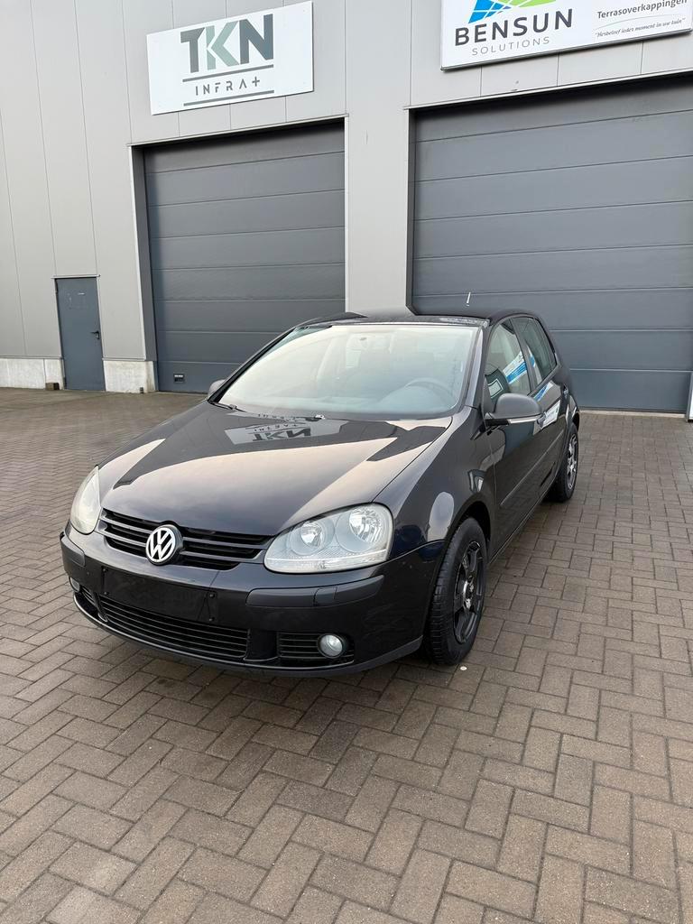 Volkswagen Golf 5 1.4i / 2007 / + VW SET VELGEN