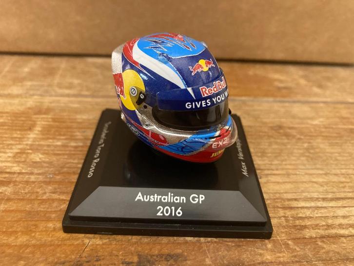 Max Verstappen 1:8 Helm Australian GP 2016 Red Bull RB12, Verzamelen, Automerken, Motoren en Formule 1, Nieuw, Formule 1, Ophalen of Verzenden