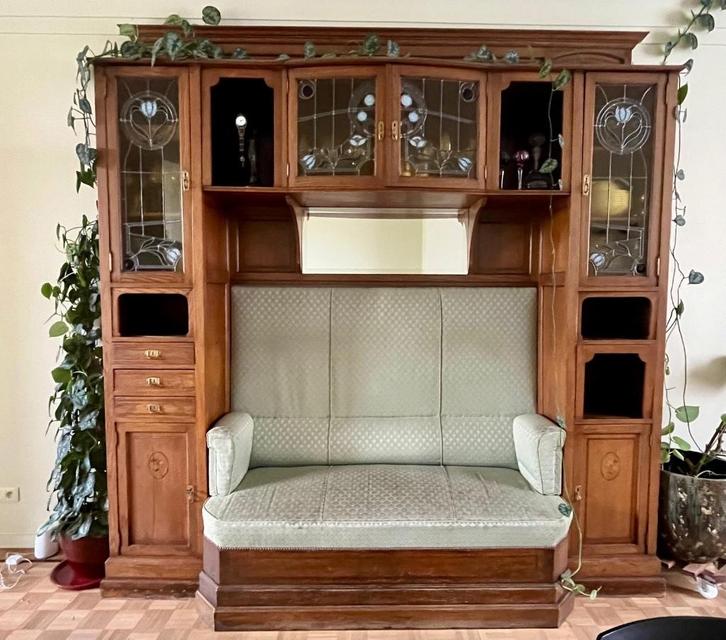Unieke kast met zetel interbellum, Huis en Inrichting, Kasten | Wandmeubels, Gebruikt, 200 cm of meer, 250 tot 300 cm, 25 tot 50 cm