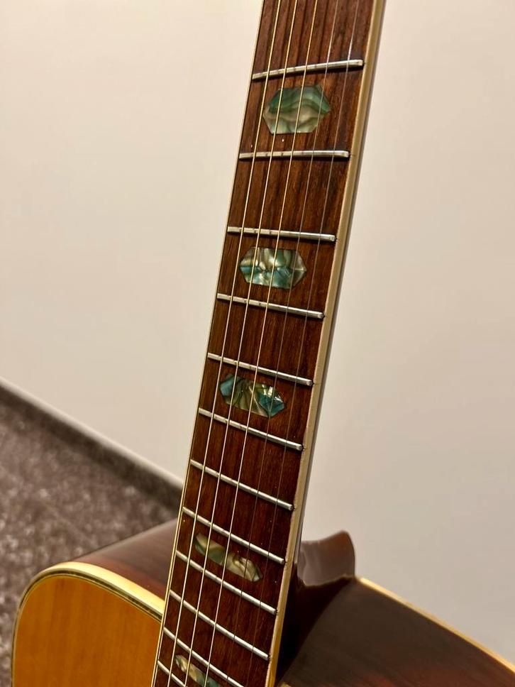 Kumika W-275 (by Aria) akoestische gitaar, Muziek en Instrumenten, Snaarinstrumenten | Gitaren | Akoestisch, Zo goed als nieuw