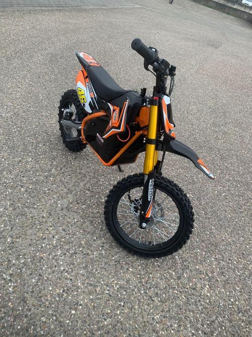 Crossmotor 1600w 60v nieuw, Kinderen en Baby's, Speelgoed | Buiten | Accuvoertuigen, Zo goed als nieuw, Ophalen of Verzenden