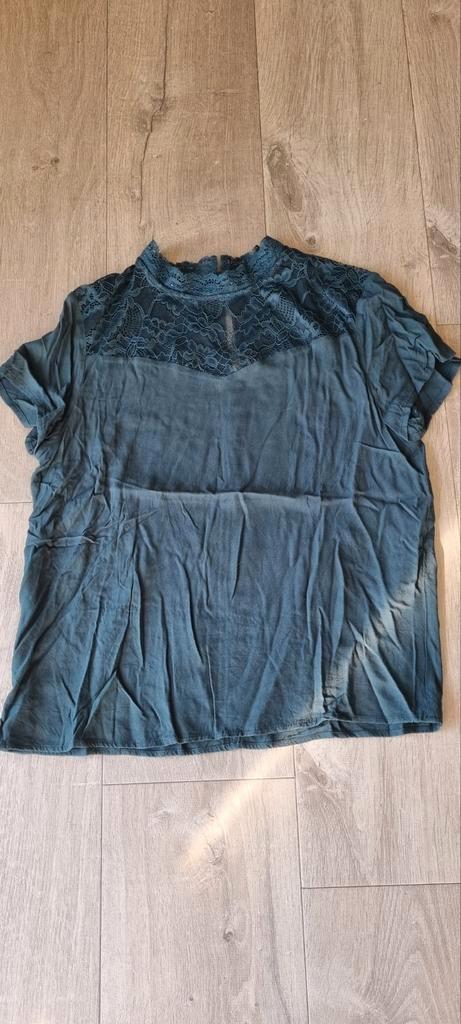 Donkergroene t-shirt, Kleding | Dames, T-shirts, Zo goed als nieuw, Maat 36 (S), Groen, Korte mouw, Ophalen of Verzenden