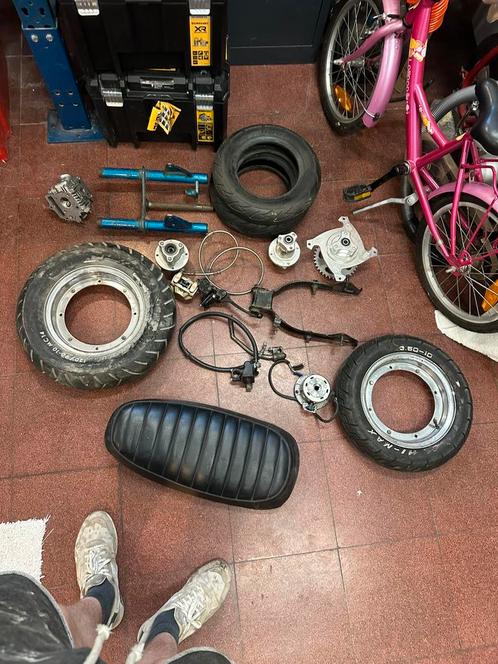 Honda en chinees dax onderdelen, Motoren, Onderdelen | Honda, Gebruikt, Ophalen of Verzenden