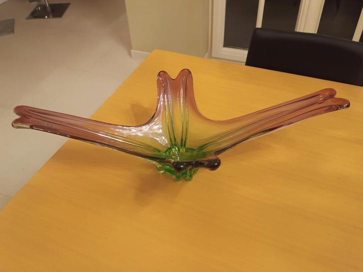 Grote glazen schaal Murano stijl, Huis en Inrichting, Woonaccessoires | Schalen en Manden, Zo goed als nieuw, Schaal, Overige vormen