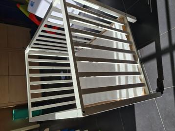 Babypark + matras + aerosleeptopper/-hoes beschikbaar voor biedingen