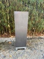 Zuil 100 cm h x 30 cm x 30 cm in goede staat , stevig,, Ophalen, Zo goed als nieuw