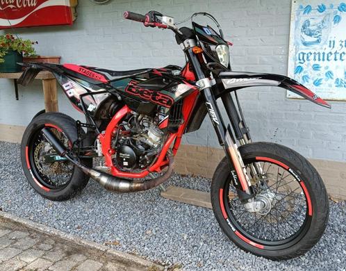 Beta RR 50 Track Customized Most/KTM graphics, Fietsen en Brommers, Brommers | Crossbrommers, Zo goed als nieuw, Overige merken