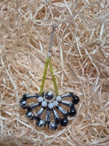 Antieke kerstbal  beschikbaar voor biedingen