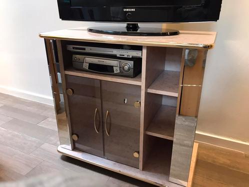 MOOİE TV KAST OP WİELEN , GOEDE STAAT !, Huis en Inrichting, Kasten |Televisiemeubels, Gebruikt, Minder dan 100 cm, 50 tot 100 cm