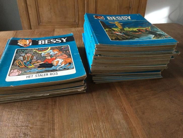 STRIPVERZAMELING BESSY (1956 -1979 ) 62 strips., Boeken, Stripverhalen, Gelezen, Meerdere stripboeken, Ophalen