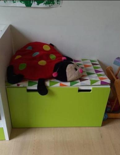 Ikea Stuva / Smastad opbergkoffer groen wit, Kinderen en Baby's, Kinderkamer | Bedden, Zo goed als nieuw, Ophalen