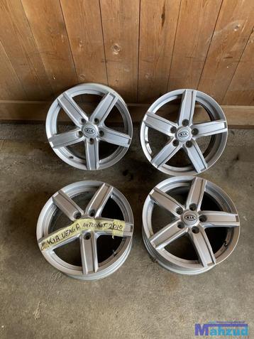 KIA VENGA Velgen 16 inch 5x114.3 67.1 Met druk sensor beschikbaar voor biedingen