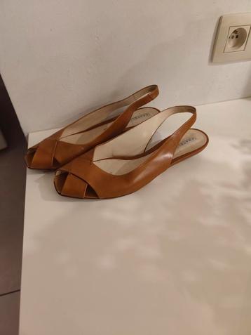 Sandales à petits talons Fratelli Rossetti. Taille 40,5 beschikbaar voor biedingen