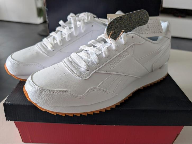 Gloednieuwe sneakers/loopschoenen van Reebok maat 44, Kleding | Heren, Schoenen, Nieuw, Sneakers, Ophalen