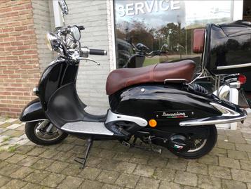 Scooter Neco borsalino 125cc/7000km/Tiptop/2015/1.Eignaar