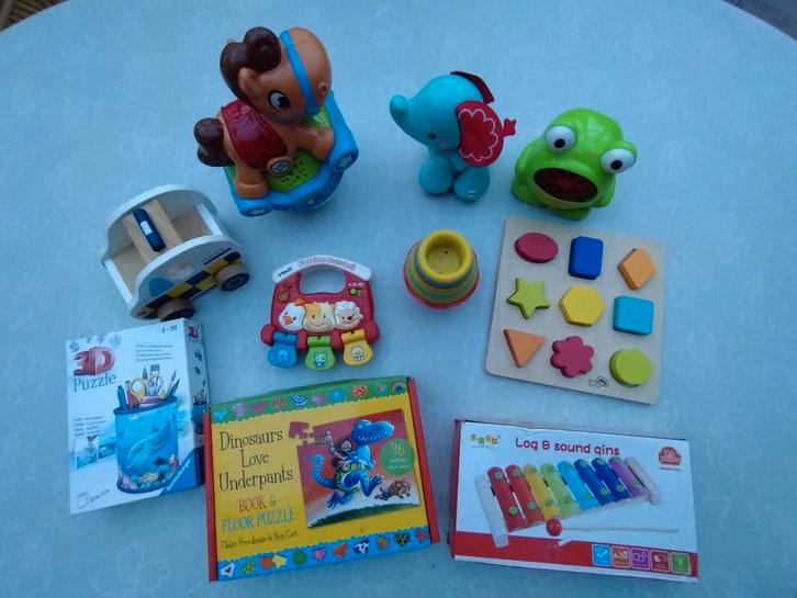 Babyspeelgoed, rugzakje en meter, Kinderen en Baby's, Kinderspulletjes, Zo goed als nieuw, Ophalen