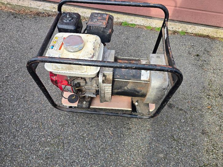 Europower EP3300 generator–3kVA / 2,7kW–Belgische kwaliteit, Bricolage & Construction, Générateurs, Utilisé, Essence, Moins de 5 kVA