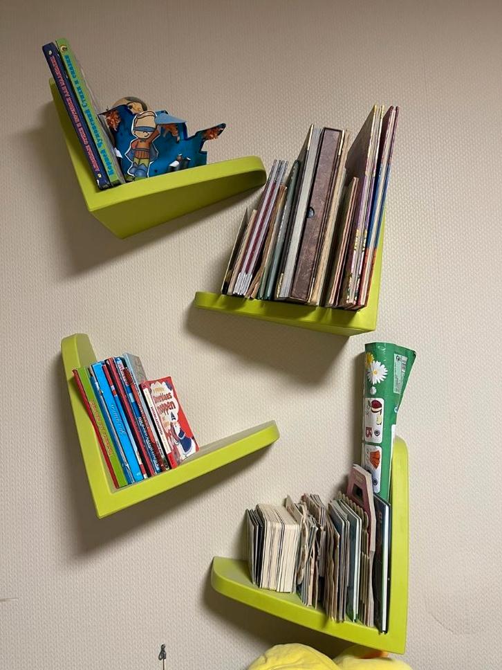 Boekenrek Ikea mammut groen 4x, Maison & Meubles, Accessoires pour la Maison | Étagères murales & Rayons de bibliothèque, Utilisé