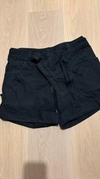 Short met zakken H&M maat 38, Vêtements | Femmes, Culottes & Pantalons, Enlèvement, Taille 38/40 (M), Noir