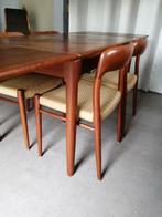 4 Niels Moller model 75 stoelen met retro eettafel, jaren 60, Huis en Inrichting, Ophalen, Gebruikt, Bruin, Vier