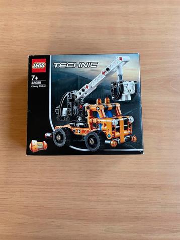 Lego technic ‘hoogwerker’ (42088) beschikbaar voor biedingen
