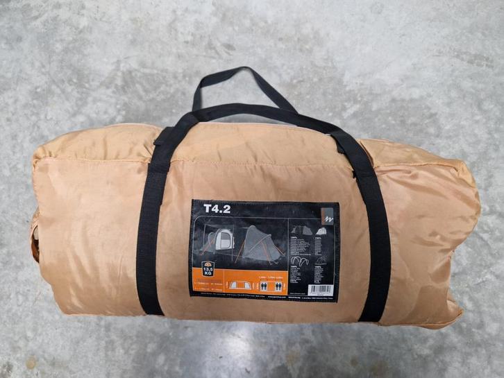 Tent Quecha T4.2, Caravans en Kamperen, Tenten, tot en met 4, Gebruikt, Ophalen