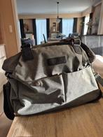 Verzorgingstas, Enlèvement