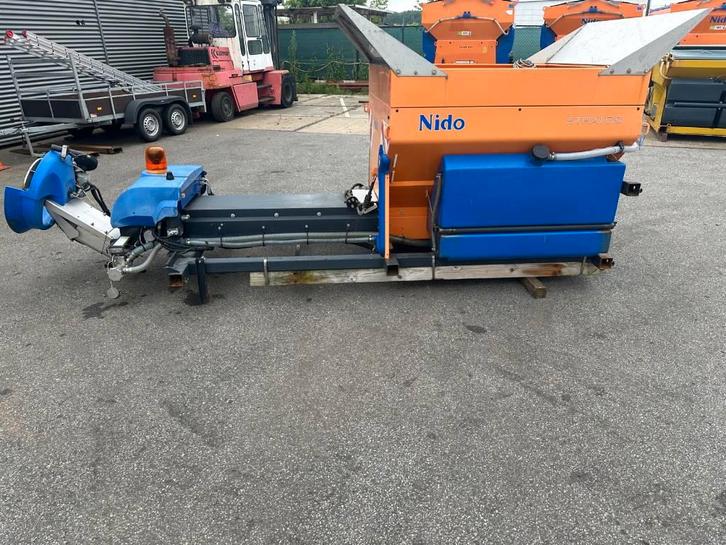 NIDO Stratos B15K+ -27 VCLN-350 (bj 2013), Zakelijke goederen, Machines en Bouw | Onderhoud en Reiniging