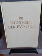 Wonderen Der Evolutie  3de druk MCMLXIX, Ophalen of Verzenden, Zo goed als nieuw