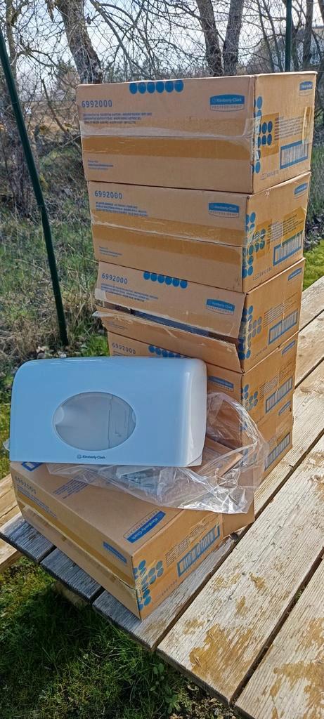 Lot distributeur de papier toilette neuf professionnel, Maison & Meubles, Accessoires pour la Maison | Poubelles