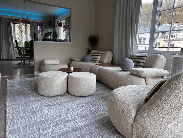Canapé moderne haut de gamme – État impeccable, Huis en Inrichting, Zetels | Zetels, Zo goed als nieuw, Overige maten, 300 cm of meer