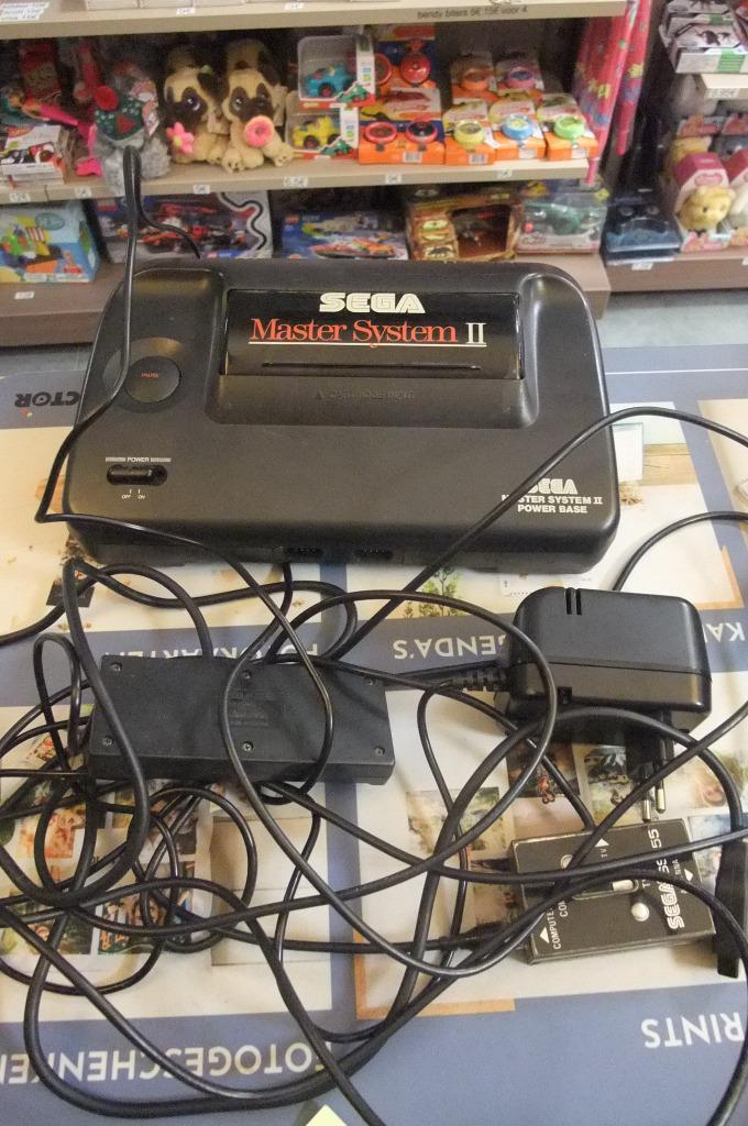 sega master system II, Games en Spelcomputers, Spelcomputers | Sega, Gebruikt, Master System, Met 1 controller, Ophalen