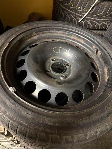 Kit hiver 17 Peugeot Citroën en 4x108 beschikbaar voor biedingen