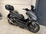 Honda Forza 125 met arrow uitlaat in showroomstaat, Scooter, Bedrijf, 125 cc, 11 kW of minder