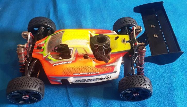 Sworkz 1/8 nitro buggy met een snelle Go.21 (3.5cc) motor, Hobby en Vrije tijd, Modelbouw | Radiografisch | Auto's, Gebruikt, Auto offroad