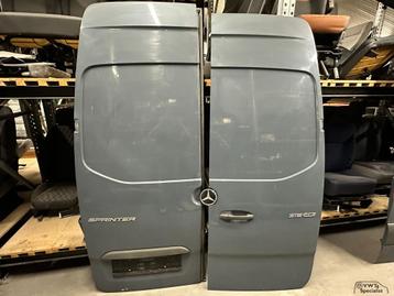 Mercedes Sprinter W907/W910 2019-2024 achterdeuren achterpor beschikbaar voor biedingen
