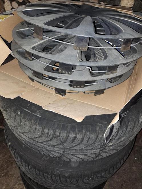 pneus hiver (4)marque semperit 215/60/R17 96H, Auto diversen, Autosport-onderdelen, Gebruikt, Ophalen