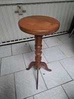 Klassiek bijzettafeltje 68 cm hoog diameter 28 cm, Ophalen